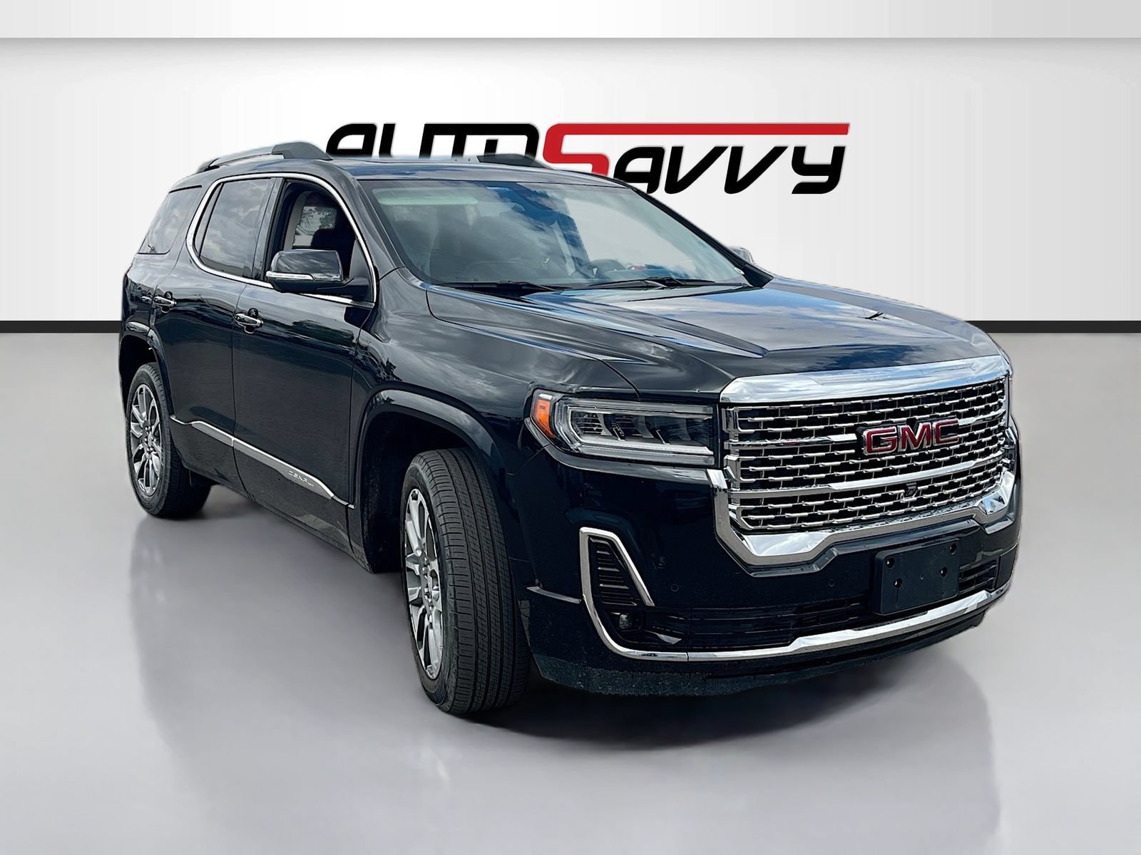 Used 2023 GMC Acadia Denali w/ Denali Ultimate Package AWD/4WD image 1