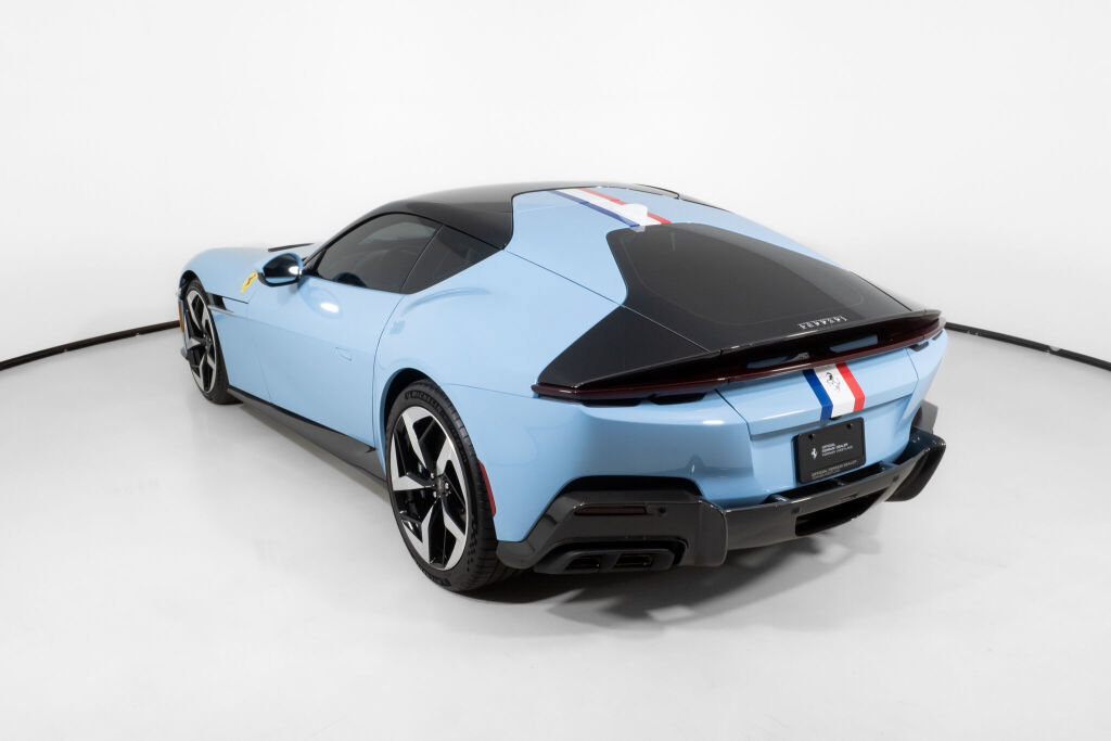 Used 2025 Ferrari 12Cilindri RWD image 6