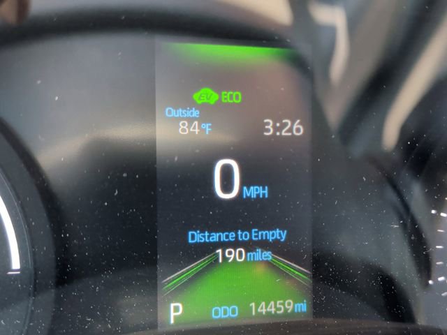 Used 2023 Toyota Sienna XLE FWD image 16