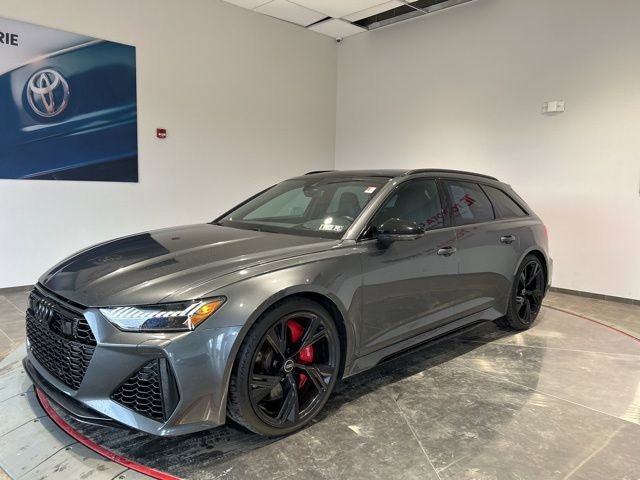 Used 2021 Audi RS 6 w/ Executive Package image 2