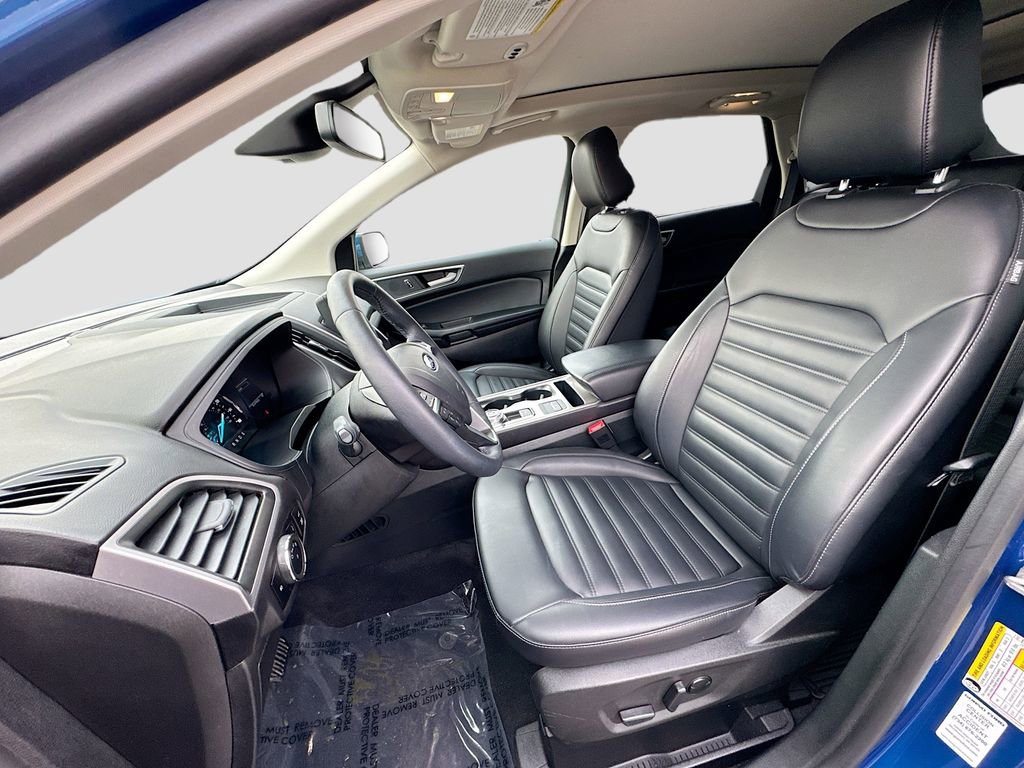 Used 2024 Ford Edge SEL w/ Convenience Package image 17