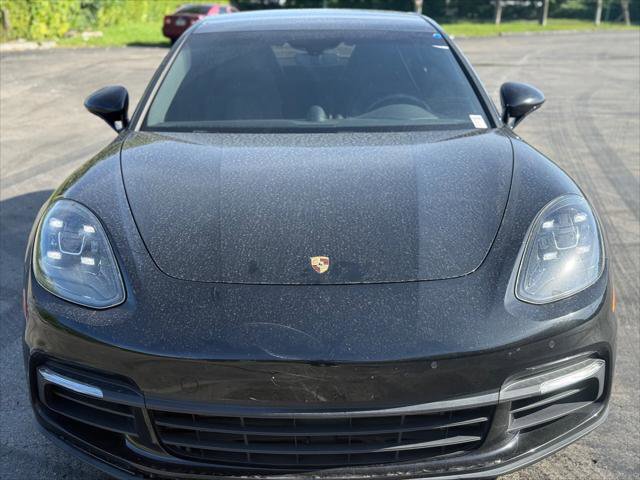Used 2018 Porsche Panamera 4 w/ Premium Package AWD/4WD image 11