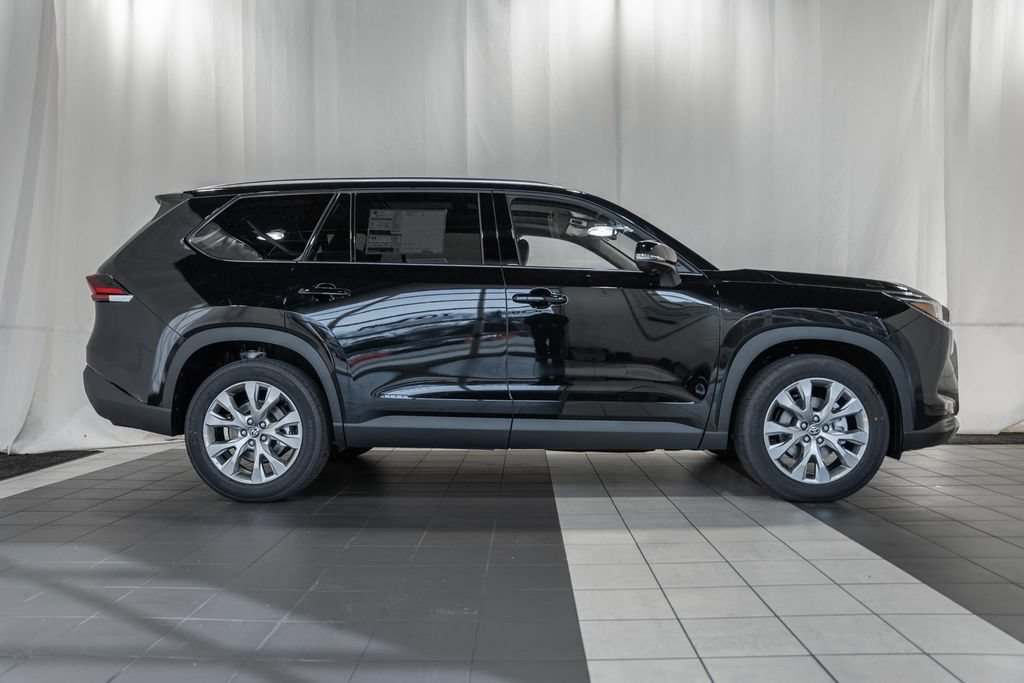 New 2026 Toyota Grand Highlander AWD Hybrid image 3