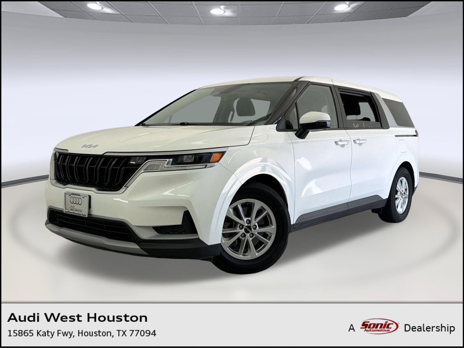 Used 2022 Kia Carnival LX FWD video 1