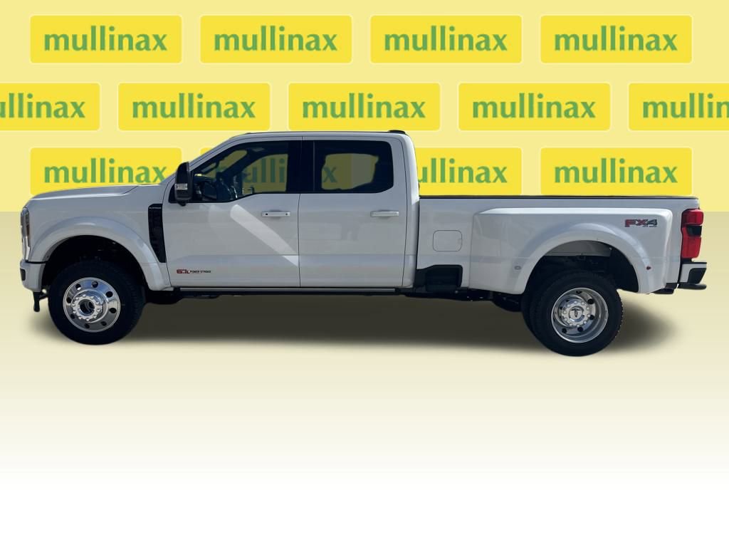 New 2026 Ford F450 Platinum w/ FX4 Off-Road Package image 10