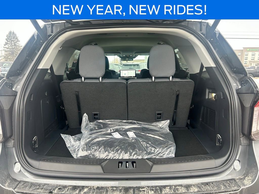 New 2026 Ford Explorer Active image 39