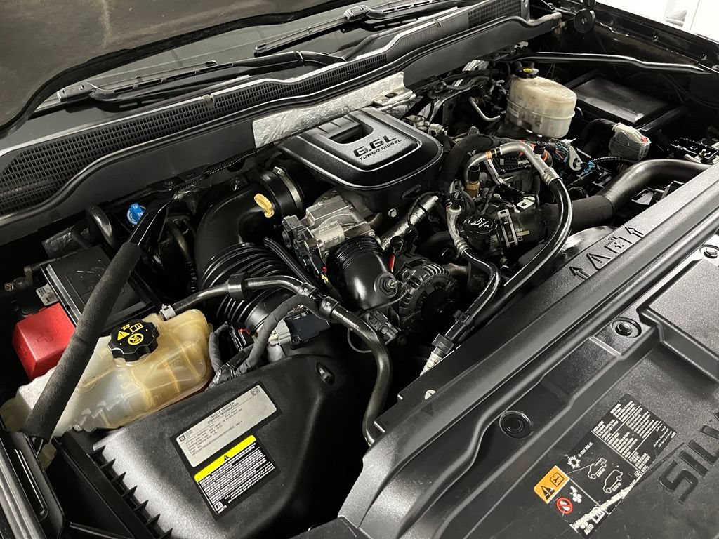 Used 2015 Chevrolet Silverado 2500 High Country w/ Duramax Plus Package AWD/4WD image 60