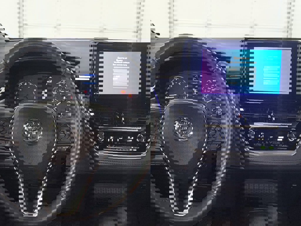 Certified 2023 Toyota Corolla SE image 15