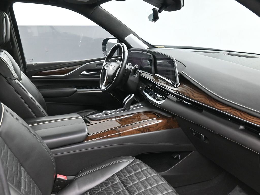 Certified 2021 Cadillac Escalade ESV Sport Platinum image 2