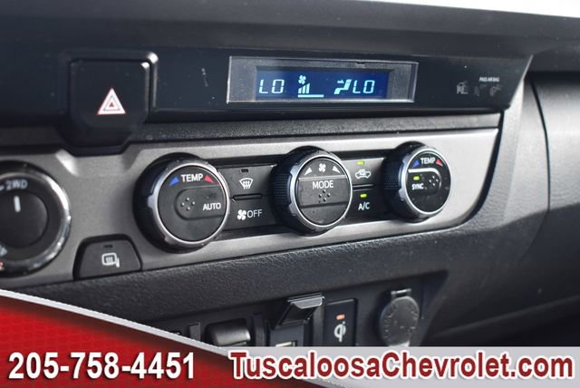 Used 2021 Toyota Tacoma TRD Off-Road w/ Technology Package AWD/4WD image 33