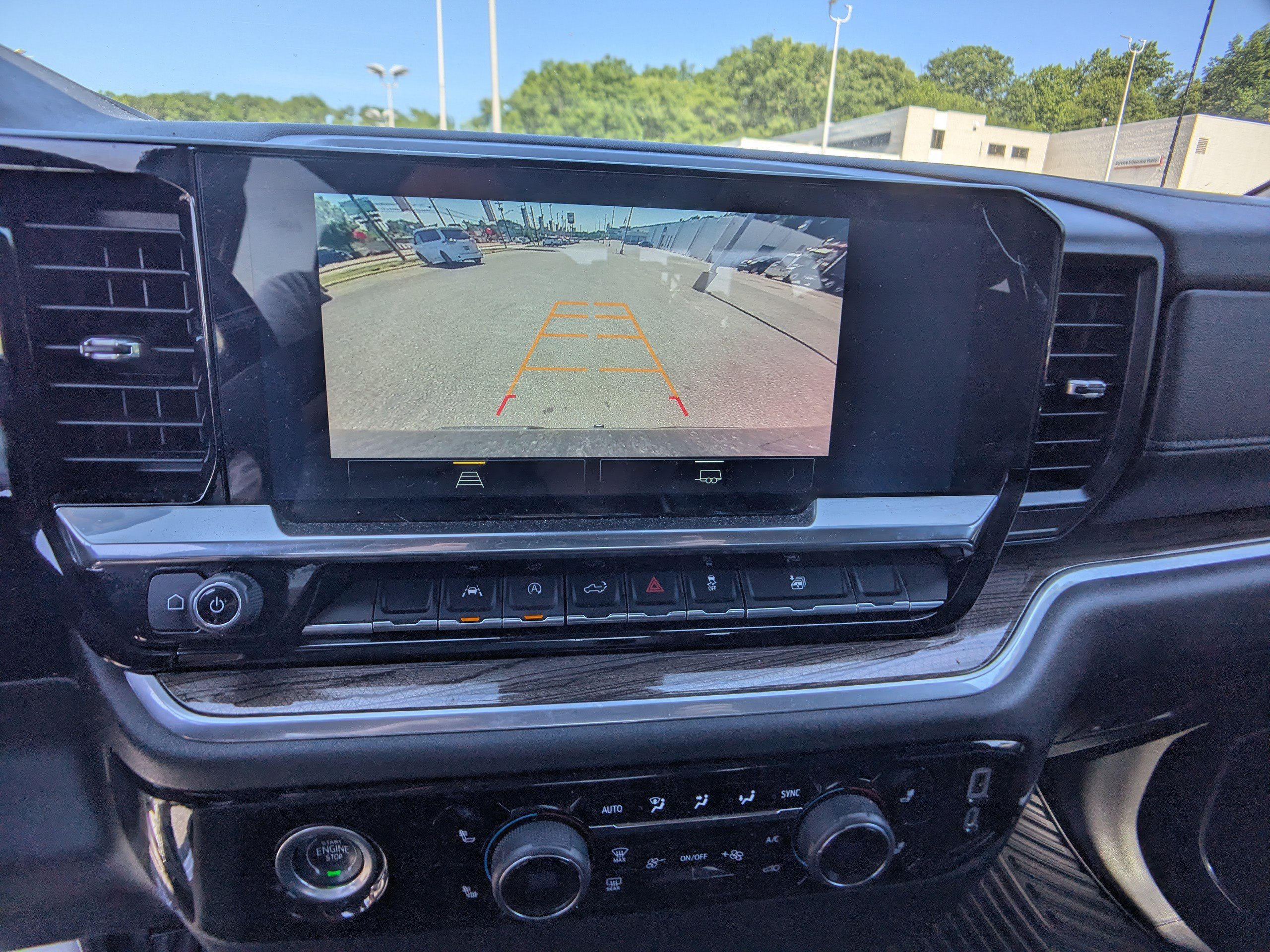 Used 2022 Chevrolet Silverado 1500 RST AWD/4WD image 19