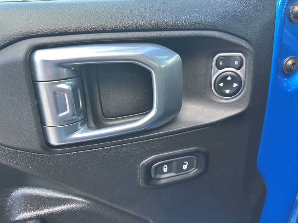 Used 2021 Jeep Wrangler Unlimited Sport image 17