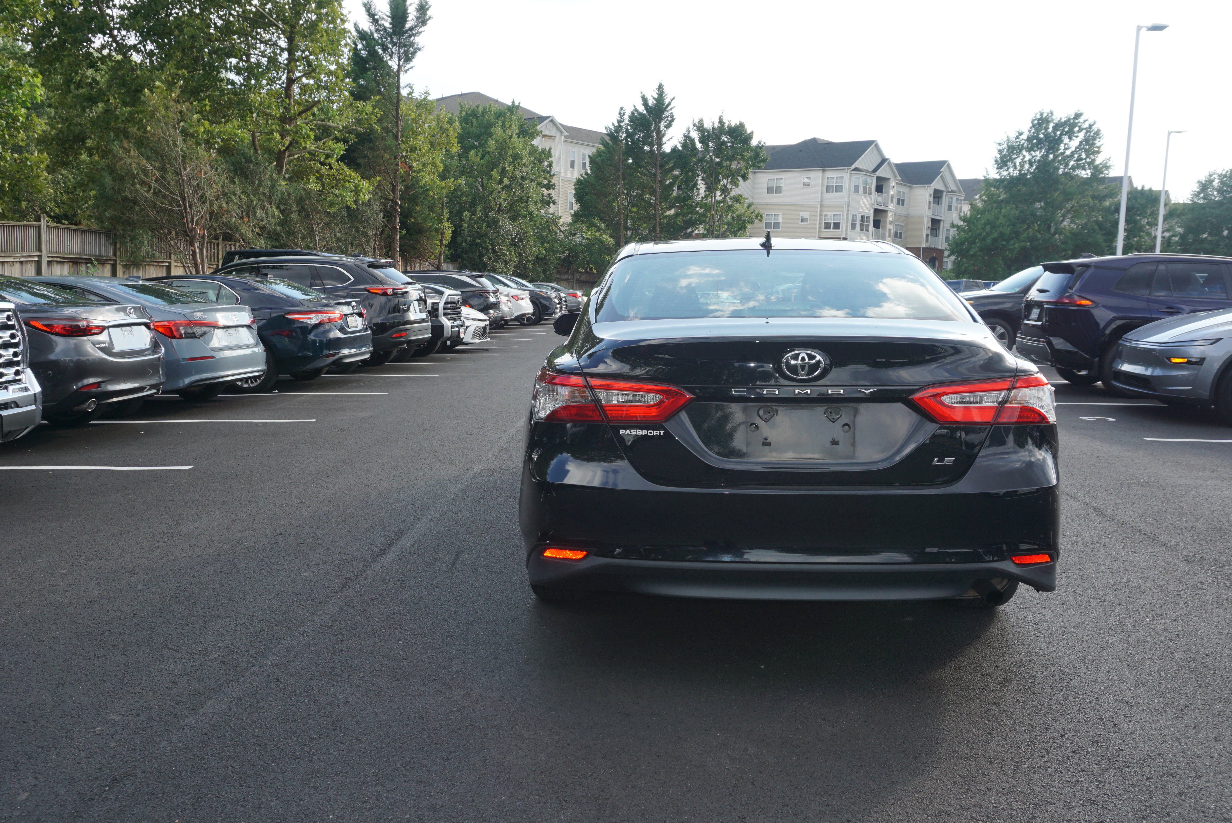 Used 2020 Toyota Camry LE w/ Carpet Mat Package FWD image 5