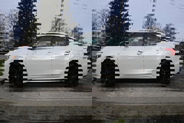 Used 2016 Nissan Maxima SR w/ Midnight Edition image 8