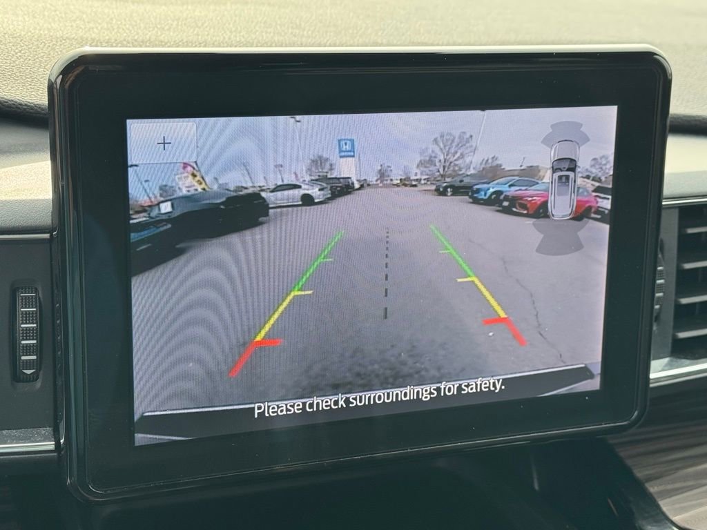 Used 2023 Ford Explorer Limited image 14