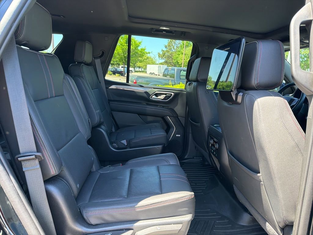 Used 2023 Chevrolet Tahoe RST w/ Luxury Package AWD/4WD image 31