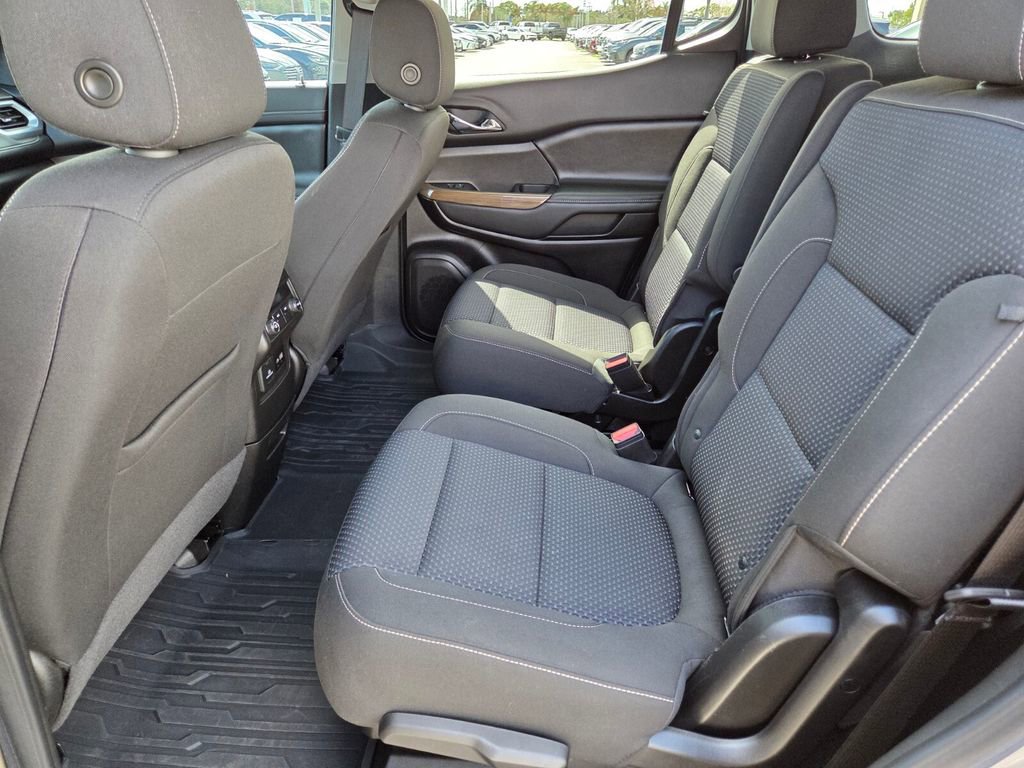 Used 2023 GMC Acadia SLE w/ Driver Convenience Package image 21