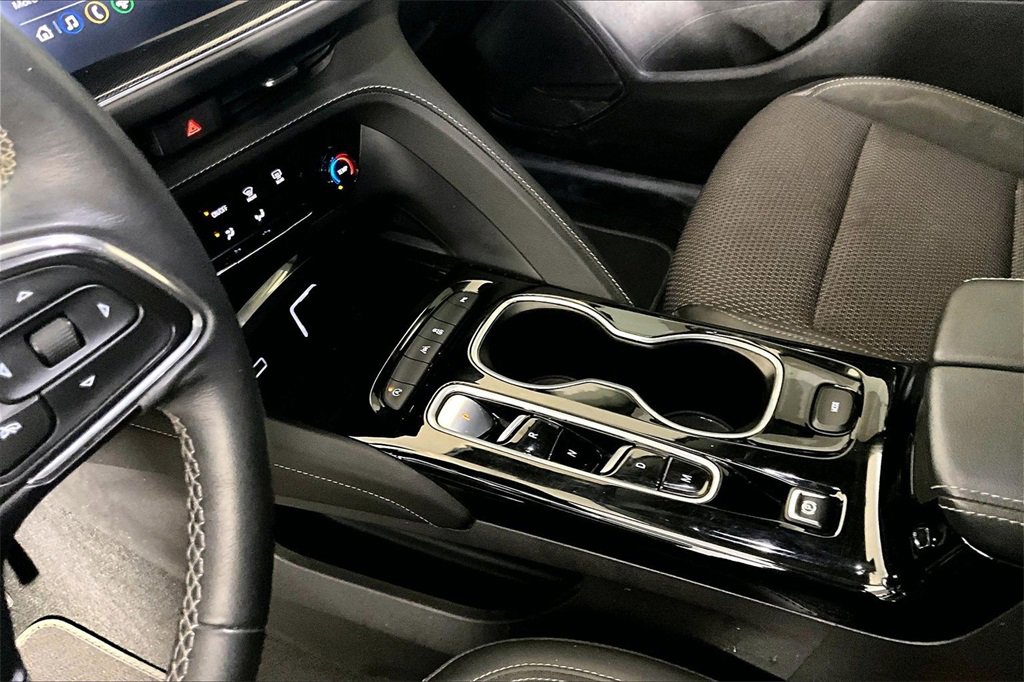 Used 2023 Buick Envision Preferred image 13