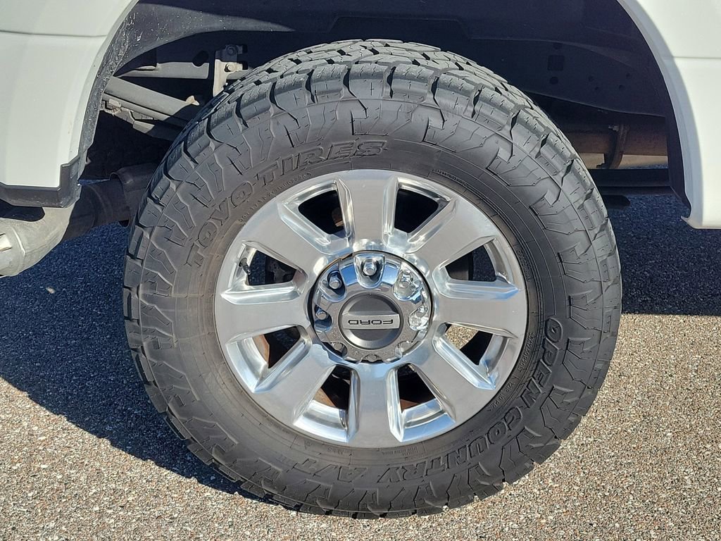 Used 2022 Ford F250 Platinum w/ FX4 Off-Road Package image 5