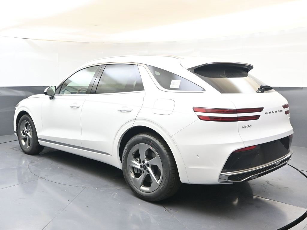 New 2026 Genesis GV70 2.5T Advanced image 3