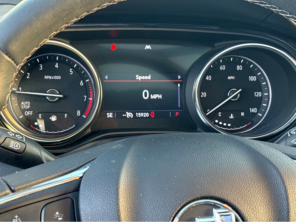 Used 2023 Buick Encore GX Essence w/ Experience Buick Package image 5