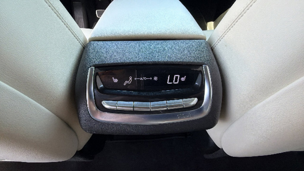 Used 2020 Cadillac XT6 Sport image 25