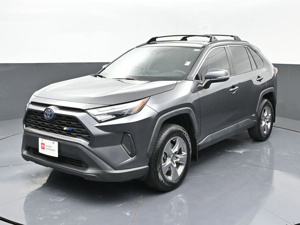 Used 2022 Toyota RAV4 XLE
