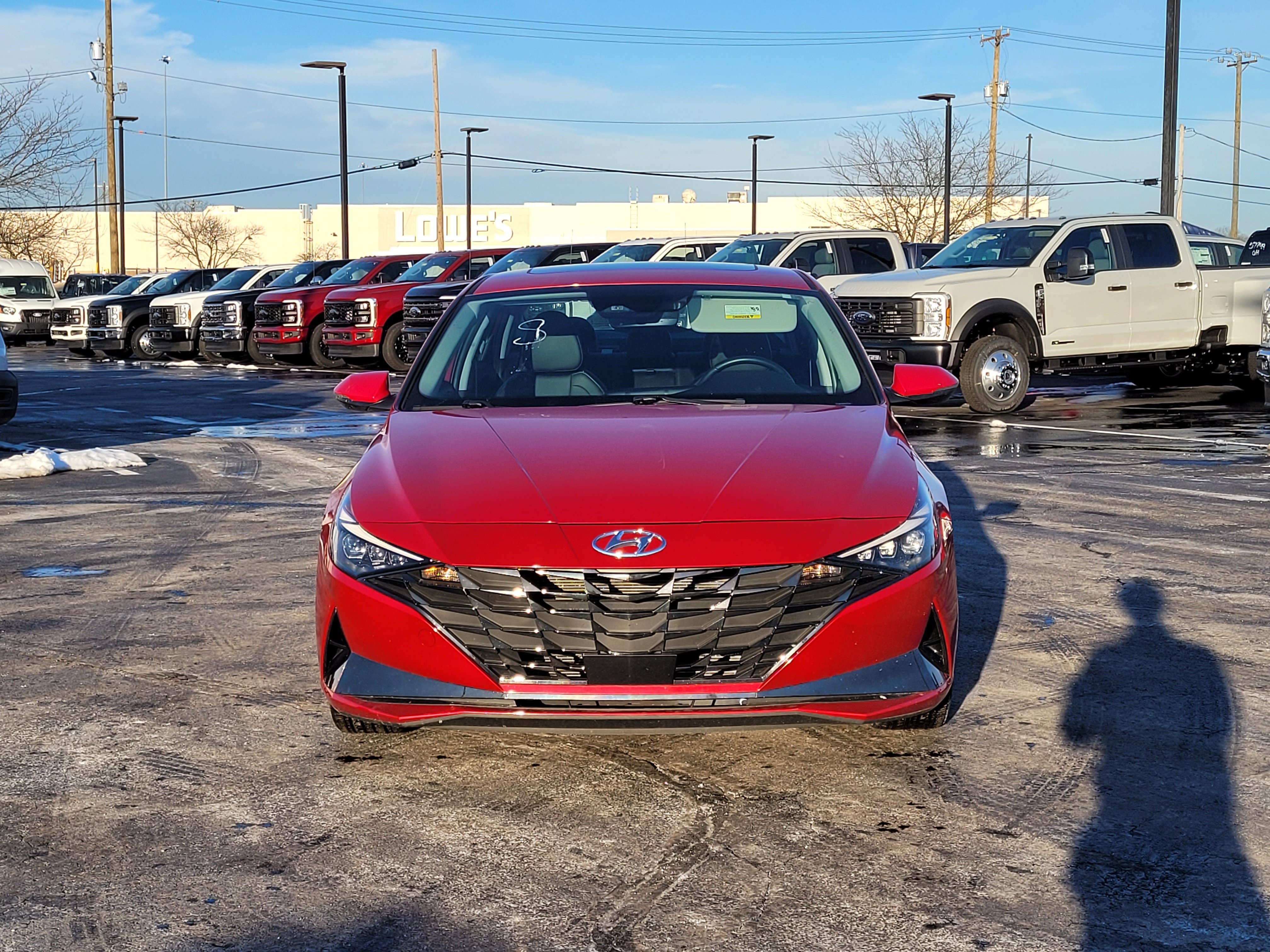 Used 2023 Hyundai Elantra Limited image 9