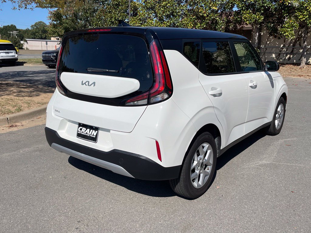 Used 2025 Kia Soul S FWD image 8