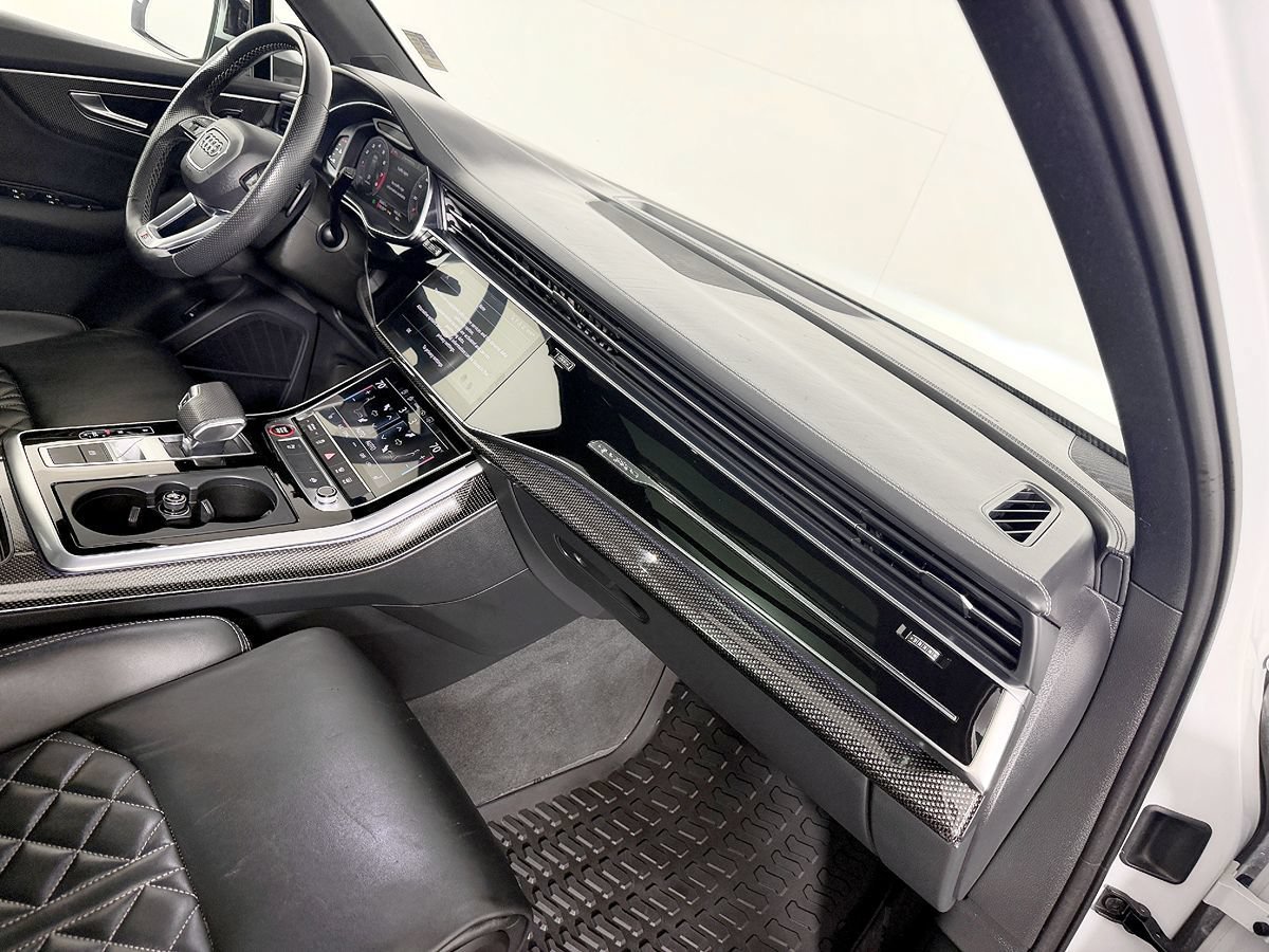 Used 2021 Audi SQ7 Premium Plus w/ Driver Assistance Package AWD/4WD image 57