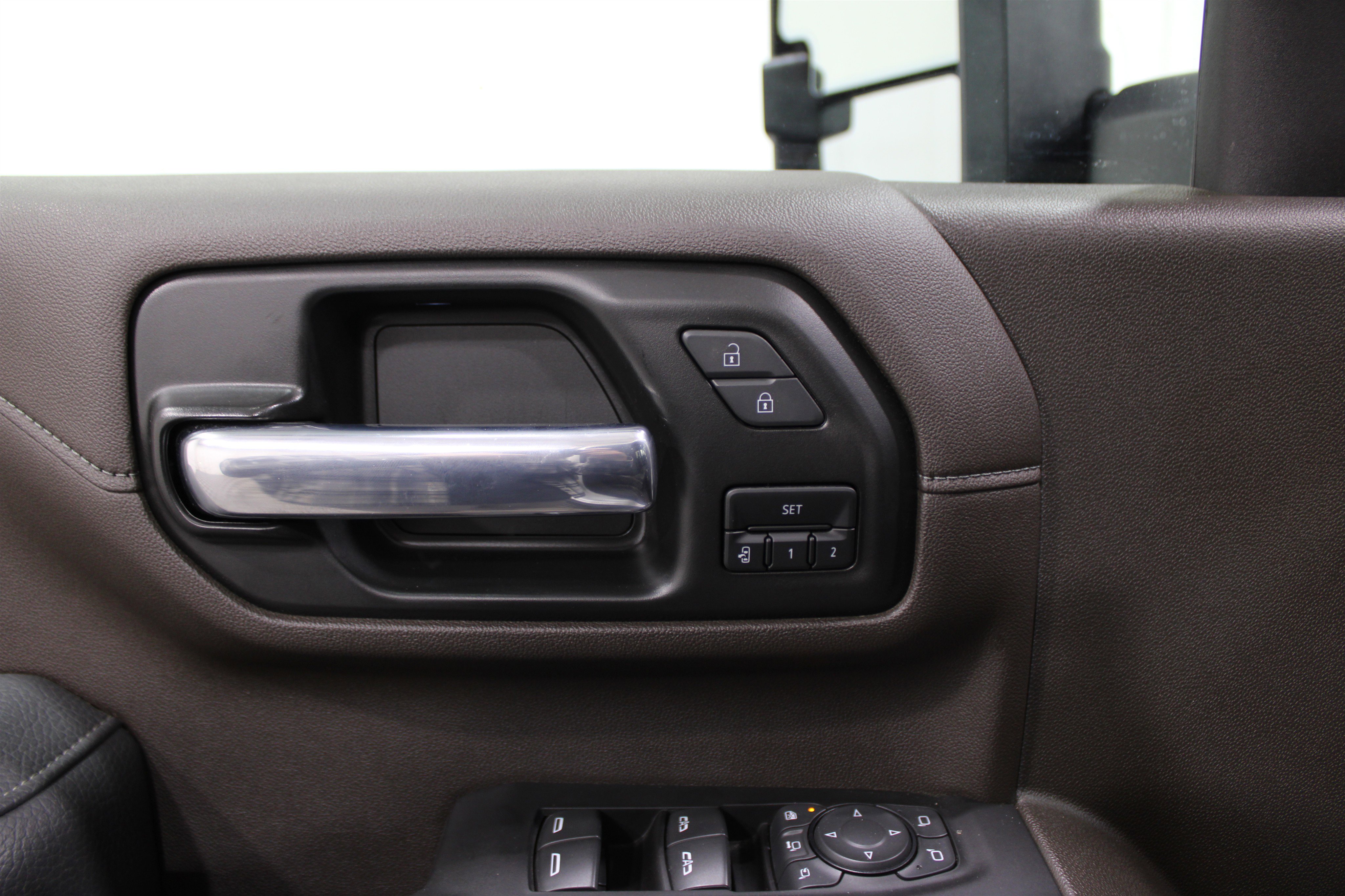 Used 2022 GMC Sierra 2500 Denali image 9