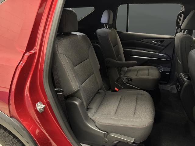 Used 2024 Chevrolet Traverse Z71 w/ Enhanced Driving Package image 31