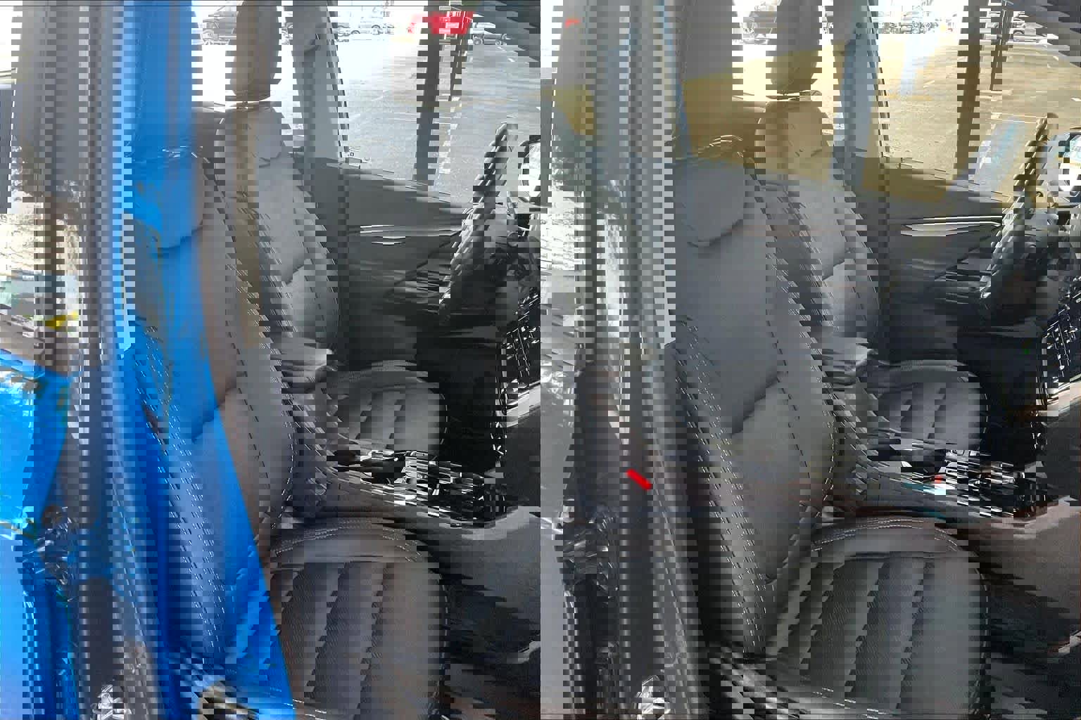 Used 2023 Chevrolet Bolt LT w/ Infotainment Package image 8