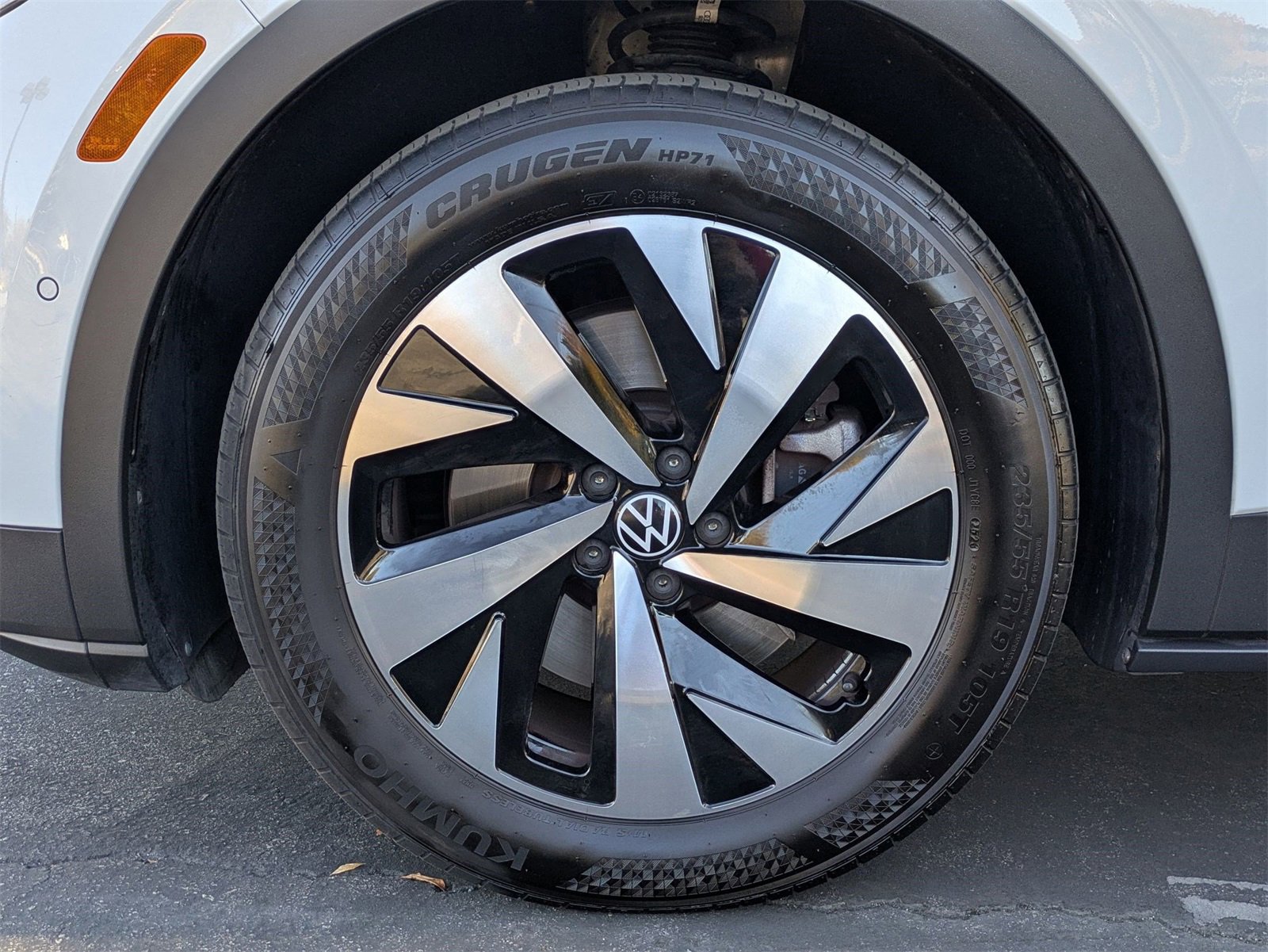 Used 2023 Volkswagen ID.4 Pro image 26