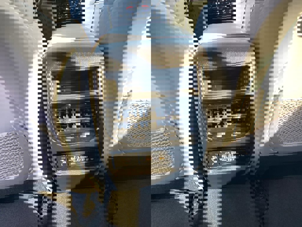 Used 2022 Jeep Grand Cherokee Overland image 27