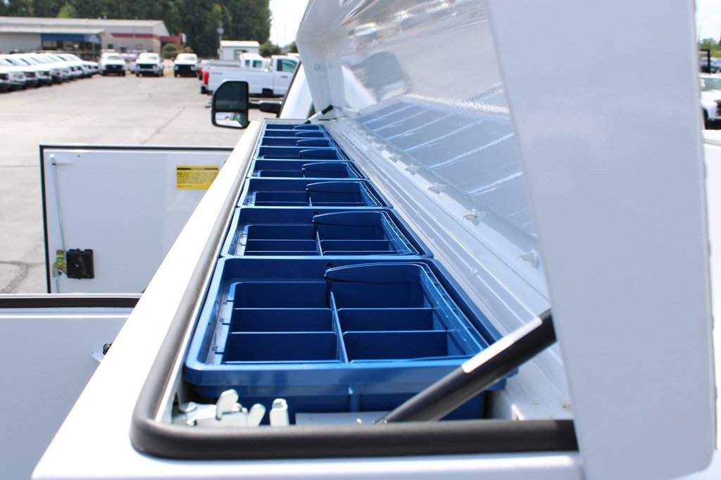 Used 2025 Ford F250 XL image 8