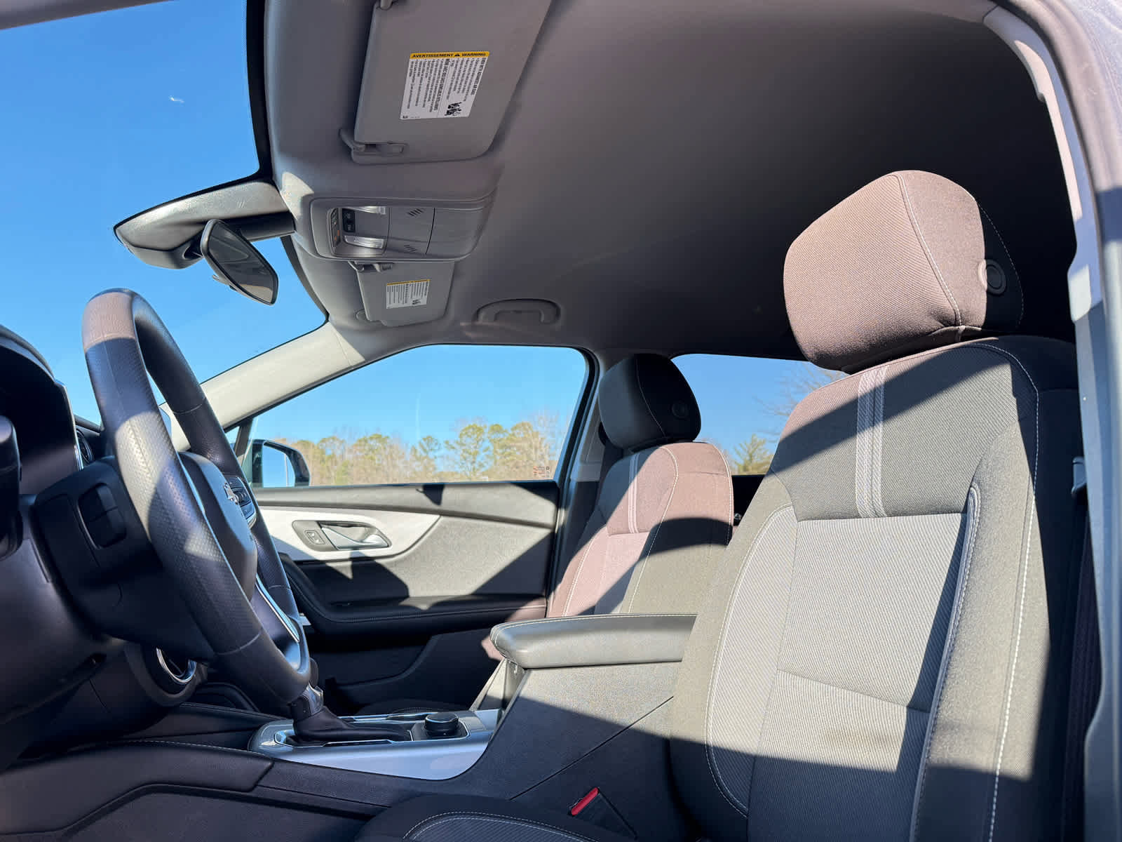 Used 2025 Chevrolet Blazer LT image 25