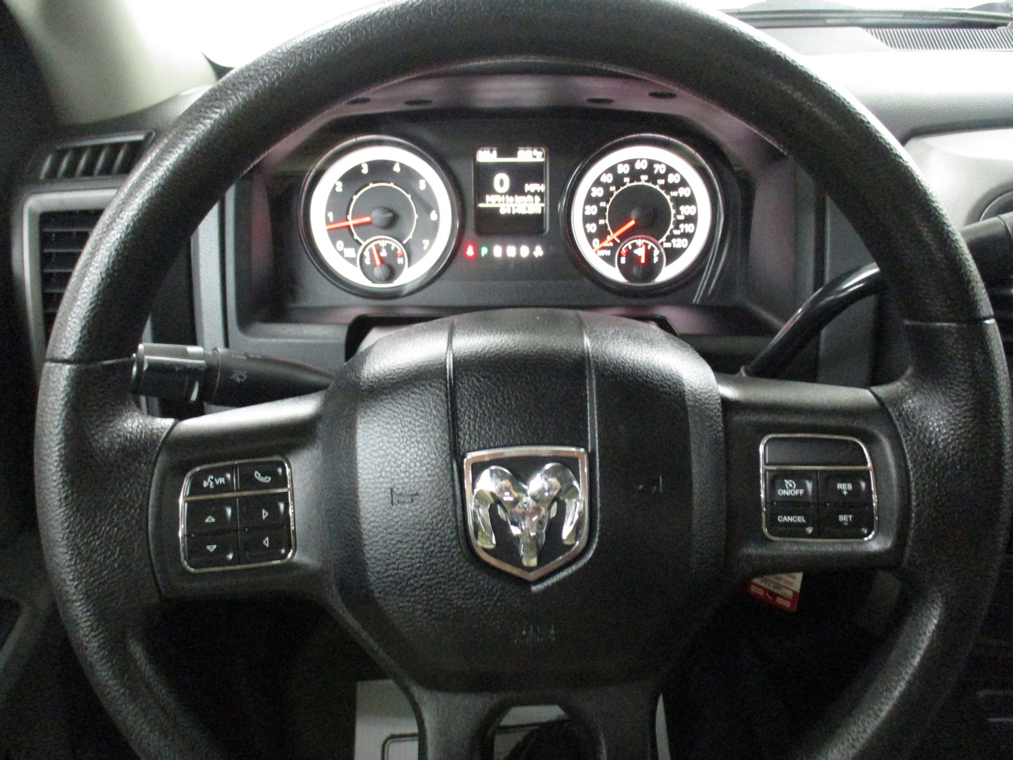 Used 2016 RAM 3500 Tradesman w/ Power & Remote Entry Group image 24