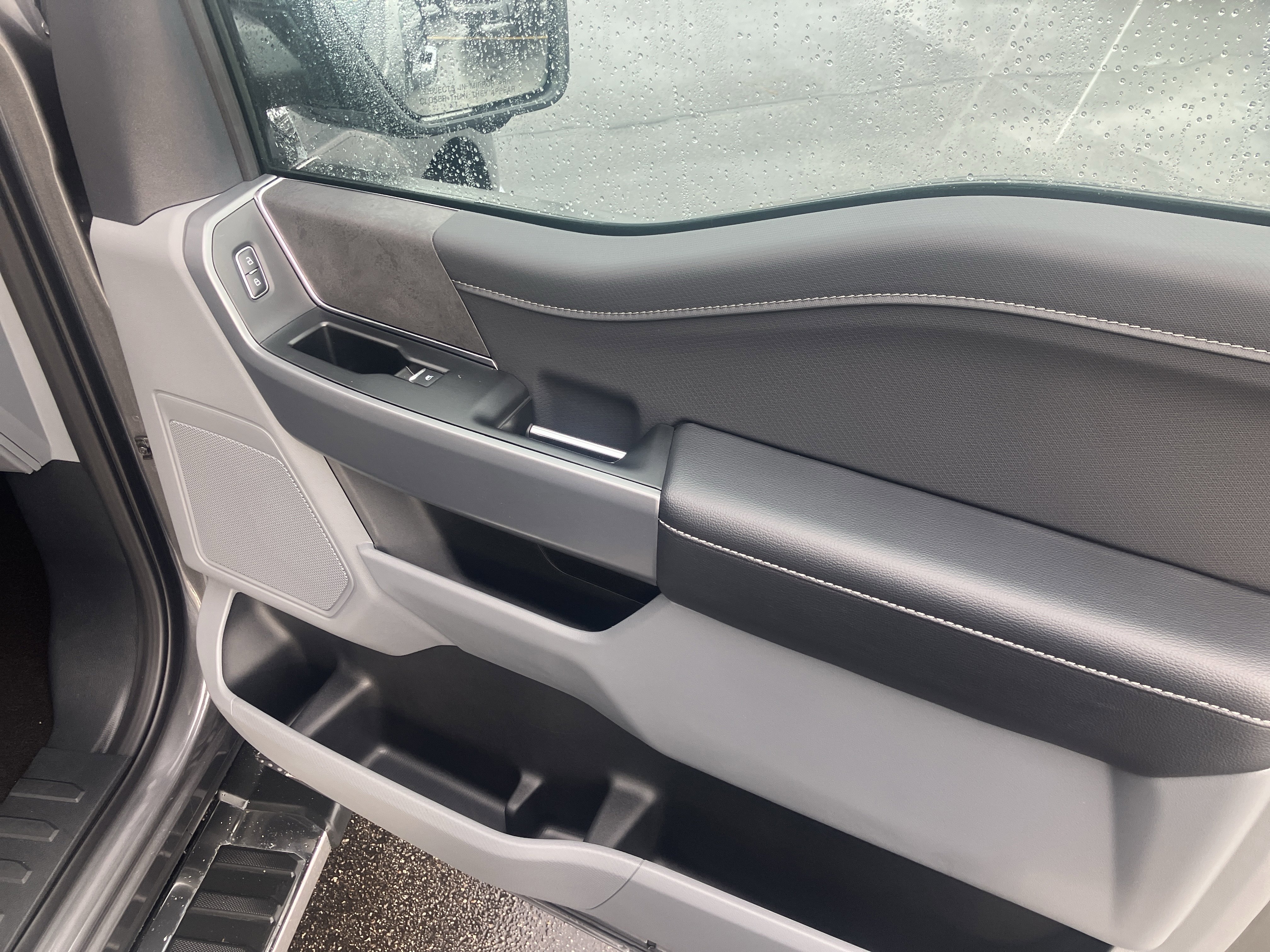 Used 2024 Ford F150 XLT w/ Equipment Group 302A MID image 10