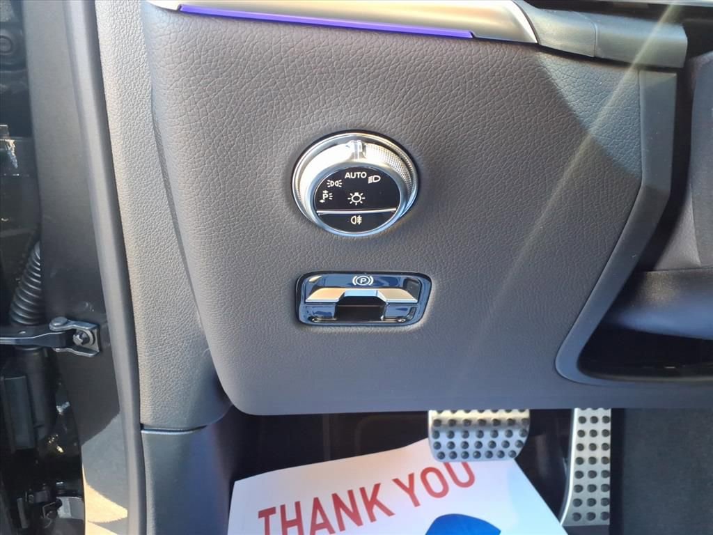 New 2026 Mercedes-Benz GLC 300 4MATIC image 17