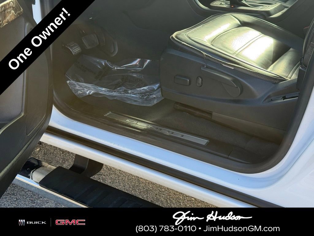 Used 2022 GMC Canyon Denali image 21