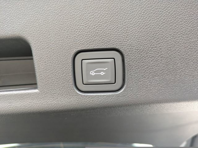 New 2026 Buick Enclave Preferred w/ Power Package image 16