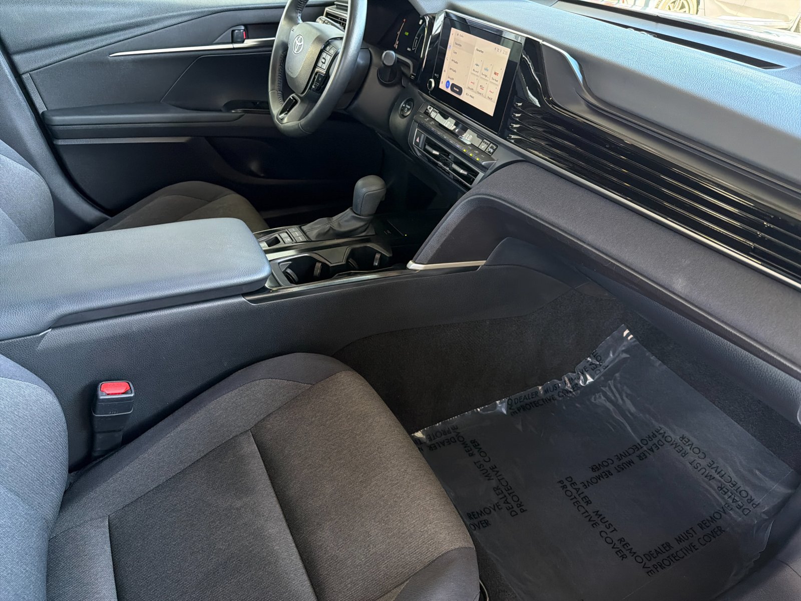 Used 2025 Toyota Camry LE w/ Convenience Package AWD/4WD image 14