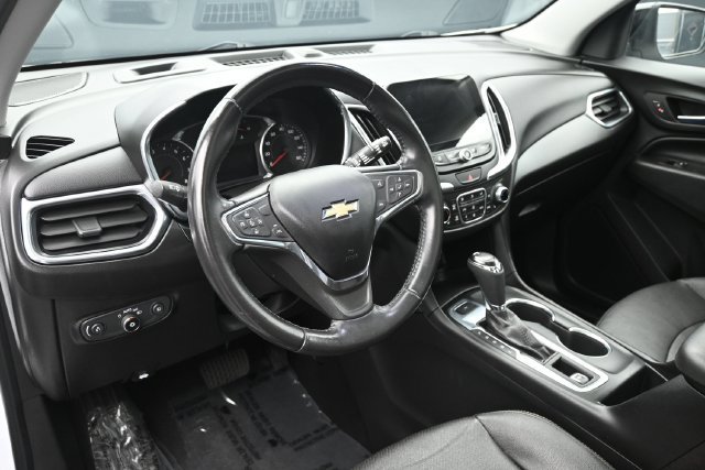 Used 2020 Chevrolet Equinox LT w/ Sport Edition AWD/4WD image 12