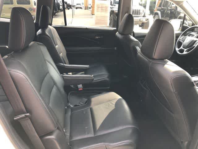 Used 2019 Honda Pilot Elite image 18