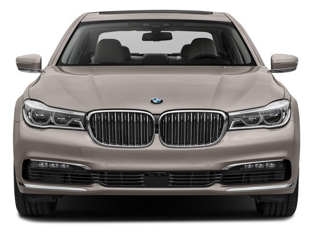 Used 2017 BMW 750i RWD image 4