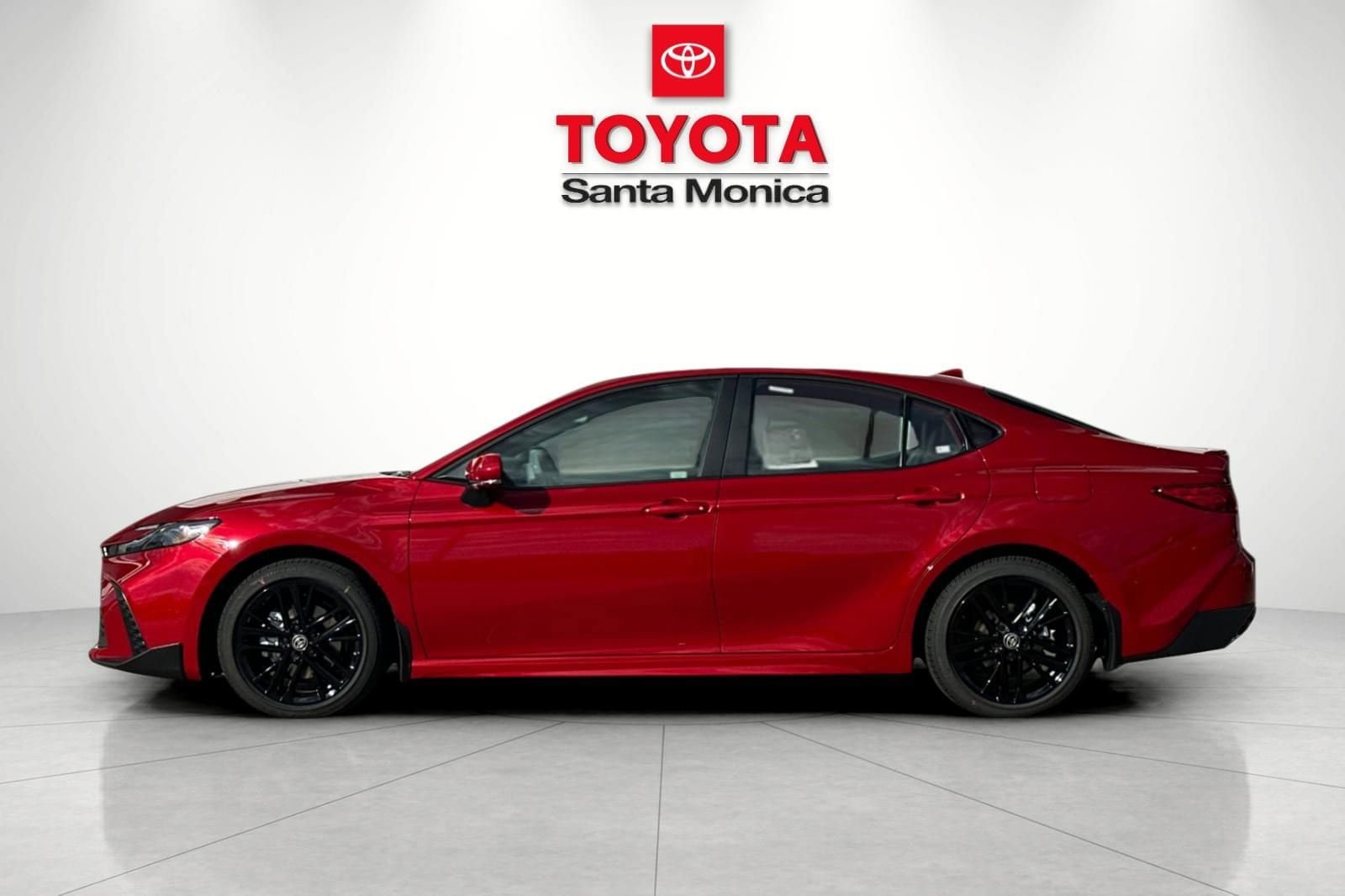 New 2026 Toyota Camry SE FWD image 8