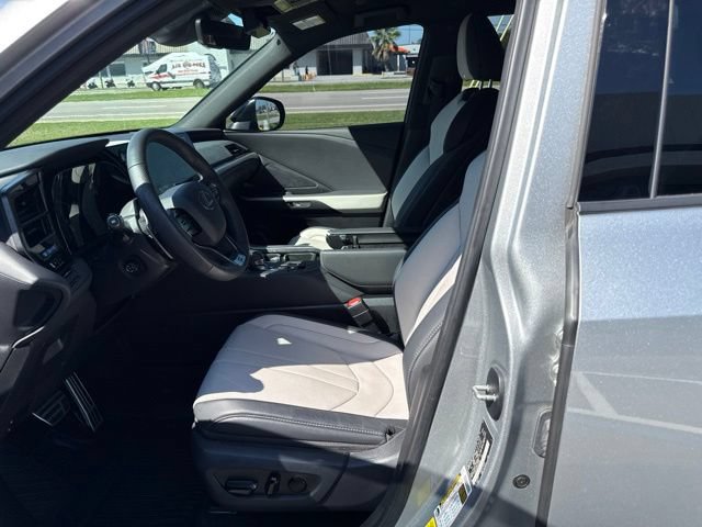 Used 2024 Lexus TX 500h AWD w/ Technology Package image 17
