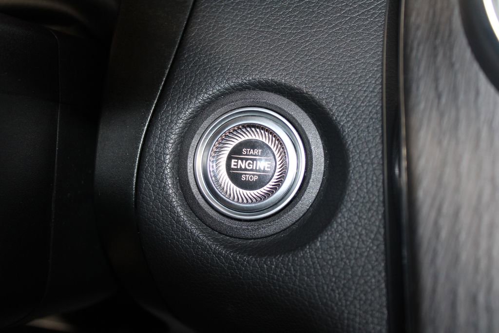 Used 2022 Mercedes-Benz GLC 300 image 47