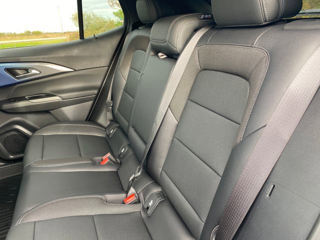 New 2026 Chevrolet Equinox EV LT FWD image 15